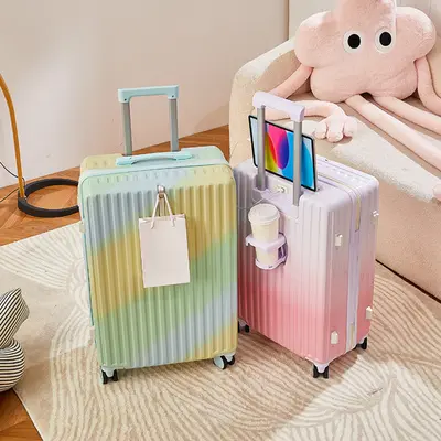 [Strictly Selected Factory] New Popular Gradient Suitcase, Super Beautiful Goddess Multifunctional Wheeled Suitcase 24 Inches