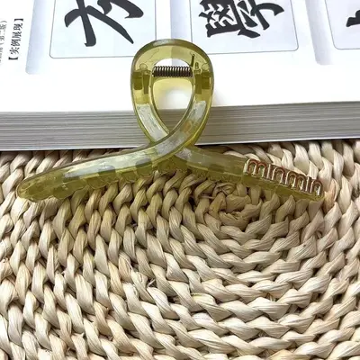 Übergroße Buchstaben-Kreuzklemme Hai-Clips Haarspange für volles Haar am Hinterkopf Premium-Haarschmuck Wholesale - 7