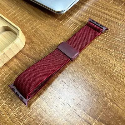Suitable for Apple Watch S10 Strap 42mm 46mm Nylon Elastic Magnetic Closure Strap Apple Watch Band