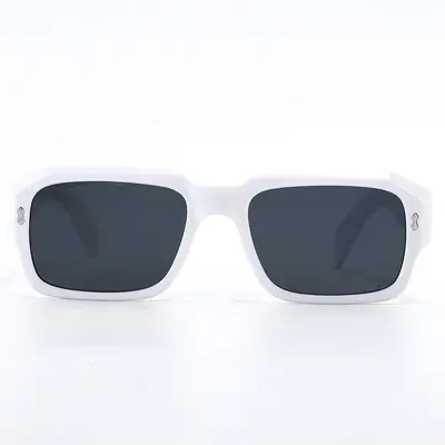 Polygonale Nietensonnenbrille, personalisierbar, modisch - 5