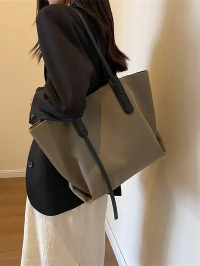 Women's Tote Bag with Single Shoulder Strap, Minimalist, Winter Style - 5