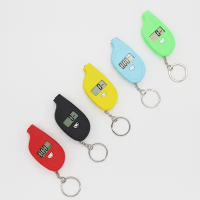 Sınır ötesi sıcak satış mini lastik basınç göstergesi anahtarlık lastik basıncı dijital ekran lastik basınç göstergesi yazdırılabilir logo mini lastik basınç göstergesi