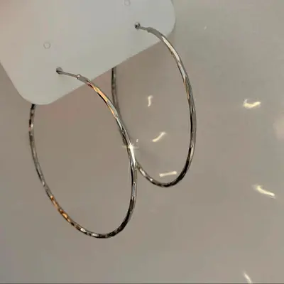 Gümüş iğne yuvarlak küpe, minimalist stil, hafif lüks, çok yönlü - 7