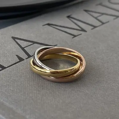 Three-Ring Couple Ring, Diamond Inlay, Lustrous