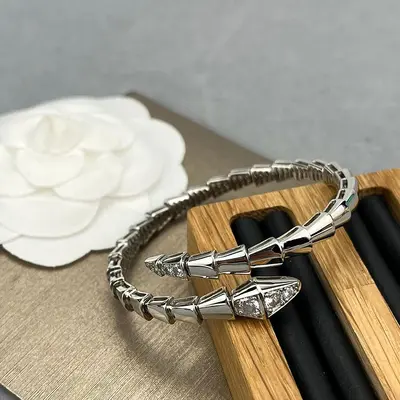 Schlangen-Armband mit Strass-Besatz, 18k Goldbeschichtung