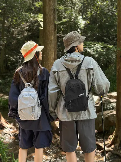 Unisex Chest Bag, Waterproof, Lightweight Travel Bag - 3