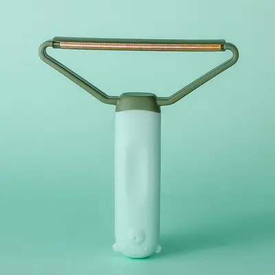 Hand-held fabric shaver, safe for home use - 8