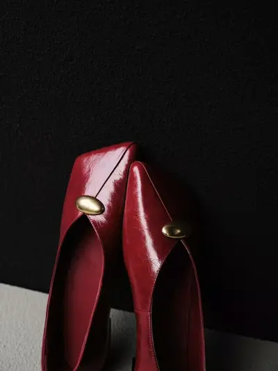 Genuine Leather Square-Toe Granny Shoes - 7