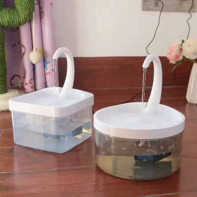 Deer Design Automatic Circulating Pet Water Fountain for Cats