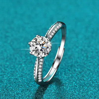 Moissanit Damenring Sterlingsilber ein Karat Sechser Krappenfassung