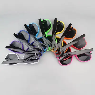 Gift Sunglasses, Two-Tone Riveted Black Sunglasses - 4