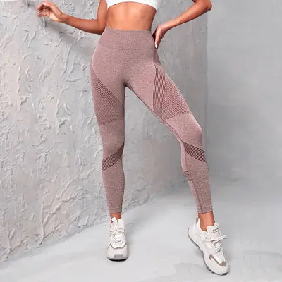 Seamless Butt-Lifting Yoga Pants, High Waist, Tummy Control, Women - 2