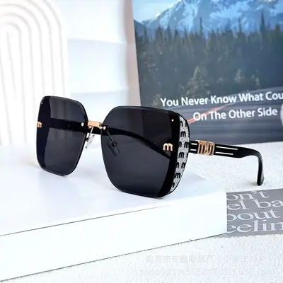Minimalistische Damen-Sonnenbrille im Halbrahmen - 4