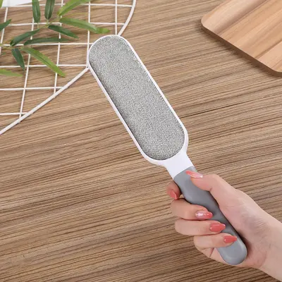 Double-sided electrostatic lint remover - 5