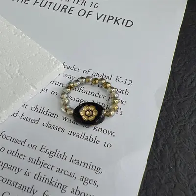Women's Alloy Ring with Black Glass Beads and Puppy Charm, Korean Style - 8