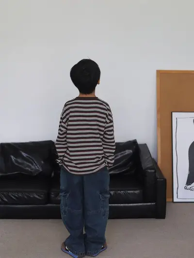 Erkek çocuk düz paça kot pantolon, yıkamalı vintage eskitilmiş, cepli
