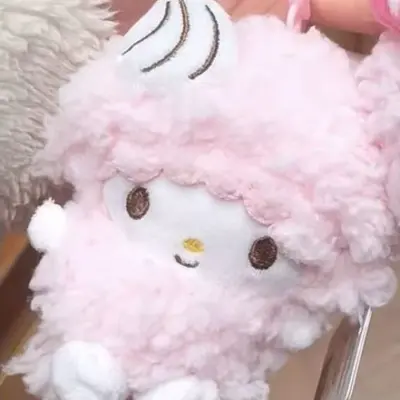 Sevimli Peluş Küçük Koyun Anahtarlık Kolye Figürü Küçük Çilek Krem Koyun Koala Set Oyuncak Askı - 7