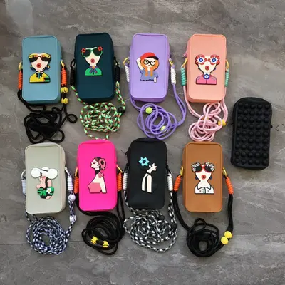 Silicone Phone Pouch Cartoon Crossbody Bag Portable Coin Purse Women Student Cute Mini Shoulder Bag Stress Relief Bubble Pouch