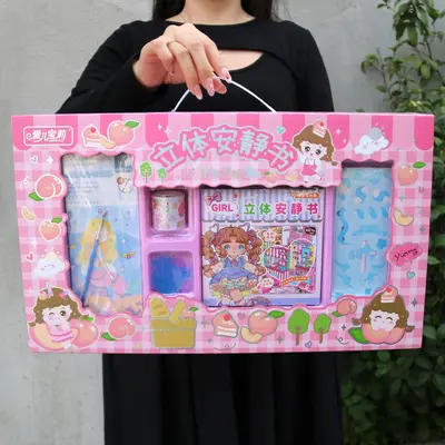 Kinder-Notizbuch Quiet Book mit DIY-Aufklebern für Mädchen, große Geschenkbox