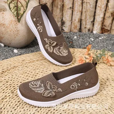 Damen Old-Beijing-Stoffschuhe mit weicher Sohle, bequem - 7