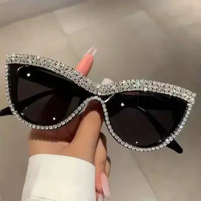 Cat-Eye-Brillengestell mit Strasssteinen - 2