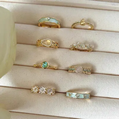 Green series stackable women's ring - 1