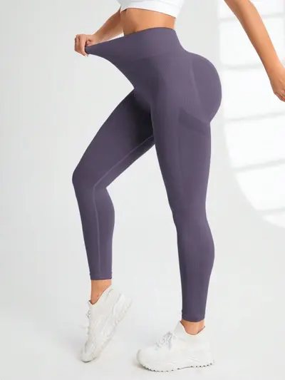 Nine-Point Women's Yoga Pants, Butt Lifting, Seamless - 9