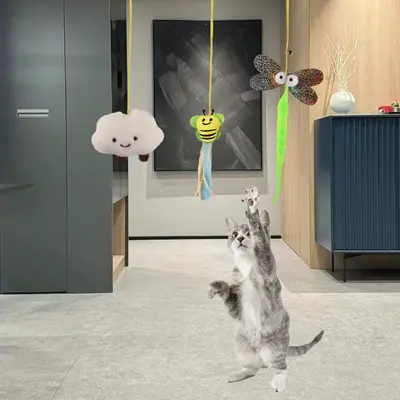 Kapıya asılabilir kedi oyuncağı, elastik ipli tüylü oltası - 5