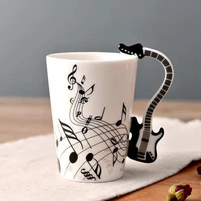 Fabrik grenzüberschreitende Amazon-Außenhandels-Keramiktasse Ins Musik-Wasserbecher Kaffeetasse Paartasse Becher Geschenk