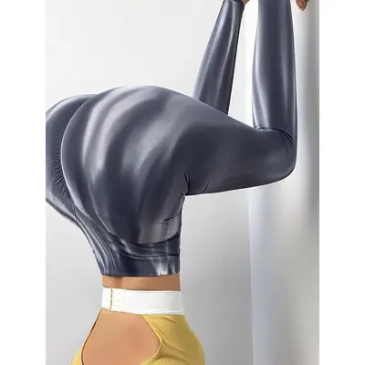 Kadın yoga şortu, yüksek bel, nem emen, hızlı kuruyan, aurora tasarımı