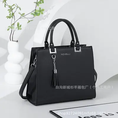 Women's Large Capacity Soft Leather Single Shoulder Crossbody Bag - 4