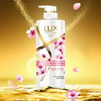 Lux Moisturizing Anti-Dandruff Shampoo, Silky Smooth - 5