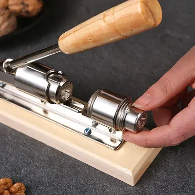 Mechanical Walnut Cracker Nut Clip Walnut Clamp Shell Breaker Gourmet Tool Pecan Clamp Nut Opener Walnut Machine
