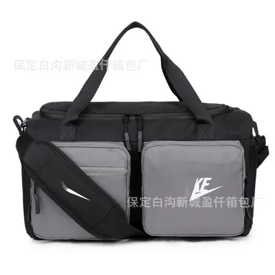 Farbblock-Reisetasche mit Nassfach-Trennung - 12