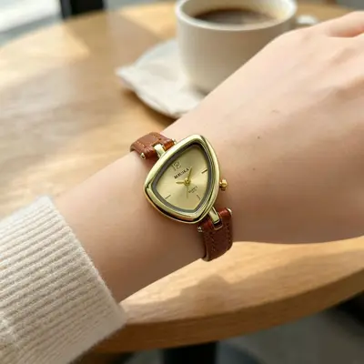 Damen-Quarzuhr mit Dreiecksdesign, elegant - 4