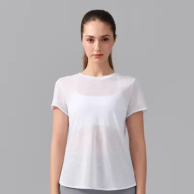 Kadın yoga üstü, kısa kollu, nefes alabilen, açık sırt tasarımı - 12