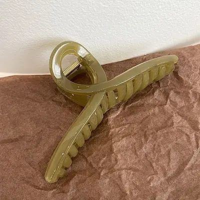 Korean autumn and winter luxury hair clips, elegant hair clips, large shark clips for thick hair, women's hair accessories, hair clips. - 8