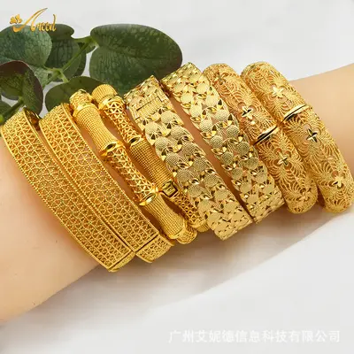 Gold-plated bracelet, Dubai bride style, light luxury