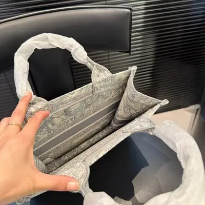 Women's Canvas Tote Bag, Tiger Embroidery, Large Capacity - 3