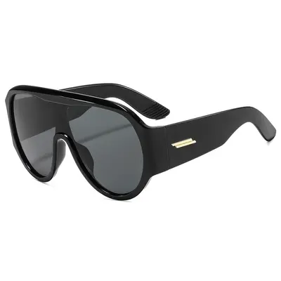 Oversized Pilot Sunglasses with One-Piece Lens - 6