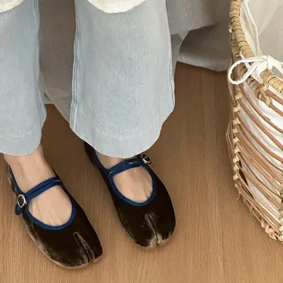 Genuine Suede Korean-Style Pig-Paw Toe-Post Ballet Flats, Mary Jane for Women