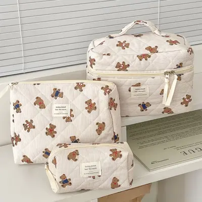 Große Kosmetiktasche mit Blumenmuster, gesteppte Make-up-Tasche - 11