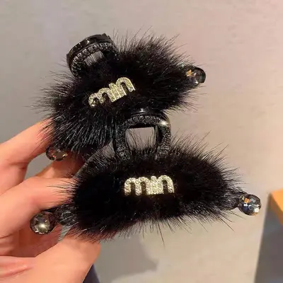 Haarspange aus Minzfell mit Steinen für Herbst und Winter, vielseitig und elegant, leichte Luxus-Haarspange im Hai-Stil, schicke Haarspange für den Hinterkopf, trendiges Haarzubehör.