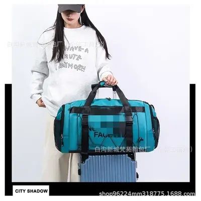 Large travel bag with handle, trolley case compatible, versatile - 4
