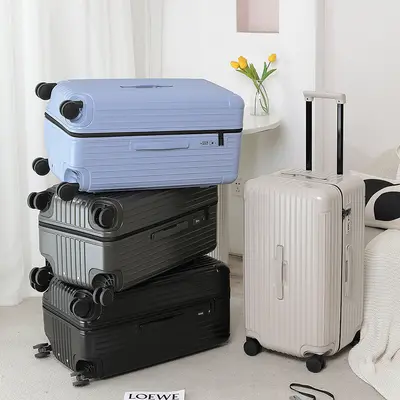Large-Capacity PC Trolley Case, Plastic Frame, 20 and 28 Inch - 4