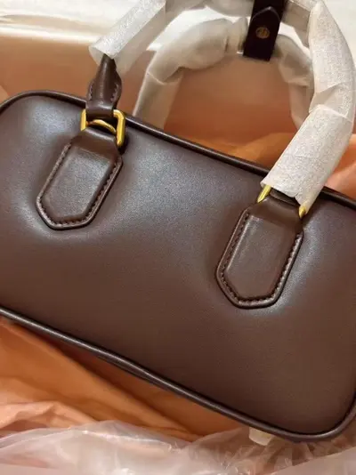 Retro Bowling Pillow Bag in Genuine Leather - 5