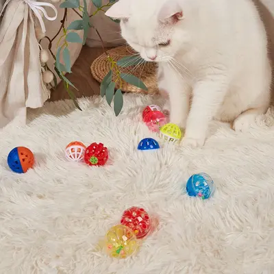 Colorful plastic bell ball mesh cut ball sound funny cat ball pet supplies self-pleasure chewing cat toy