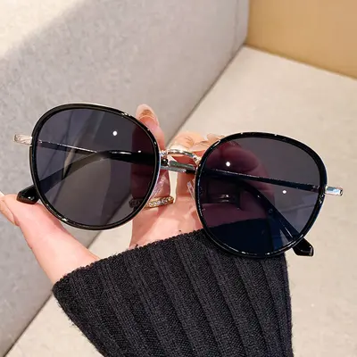 Polarisierte Sonnenbrille mit runder Fassung und UV400 für Damen