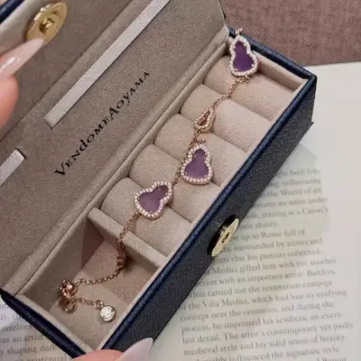 Parıltılı Çekiciliğe Sahip Trendy Taklit Fritillary Kabak Bileklik, Zarif ve Sofistike Stil, Chanel'dan Esinlenen Zarif Kadın Takıları. - 12