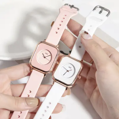 Women's wristwatch, silent, vintage design